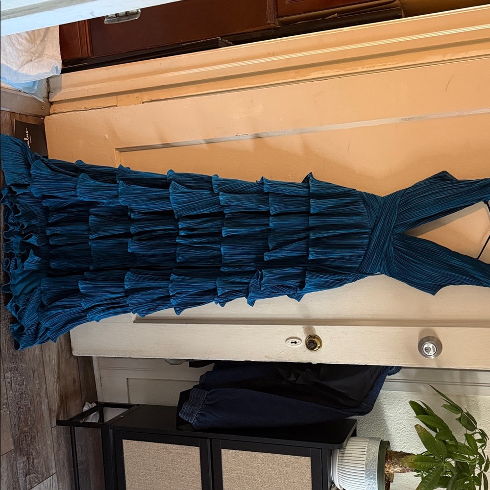 Lulu's Teal Layered Maxi Dress